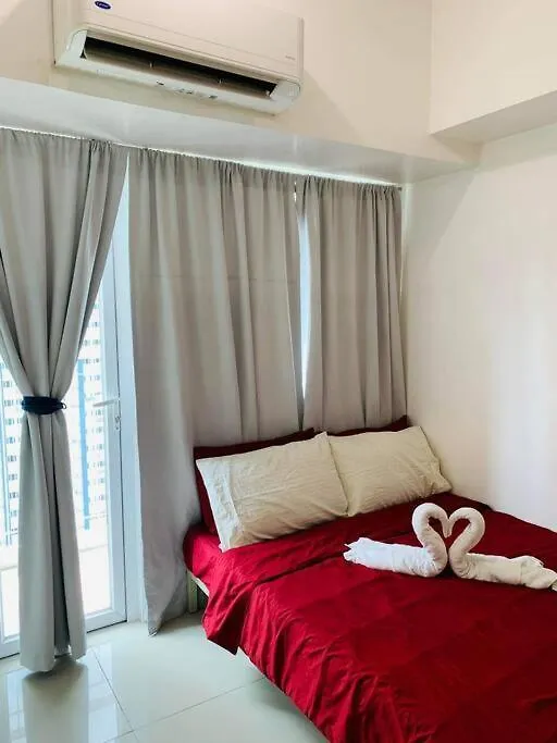 Affordable Home With Balcony Near Boni Mrt Manila Apartment