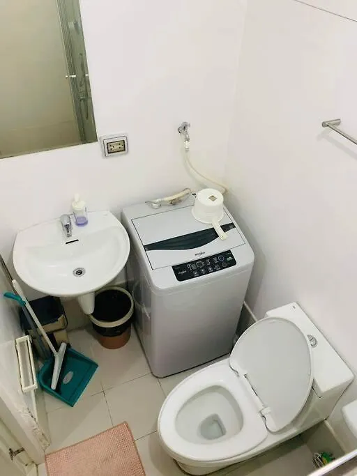 Affordable Home With Balcony Near Boni Mrt Manila Apartment