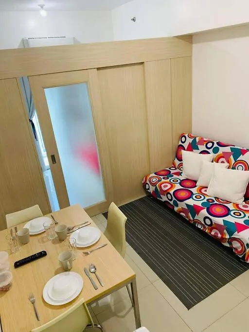 Apartment Affordable Home With Balcony Near Boni Mrt Manila