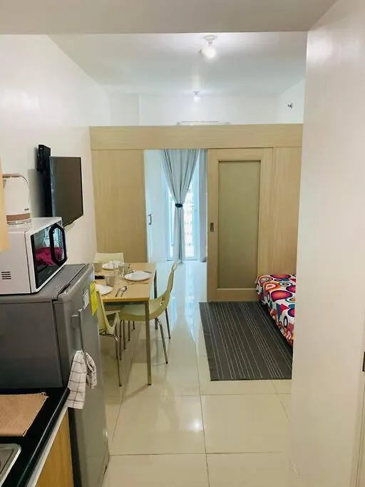 Affordable Home With Balcony Near Boni Mrt Manila Philippines